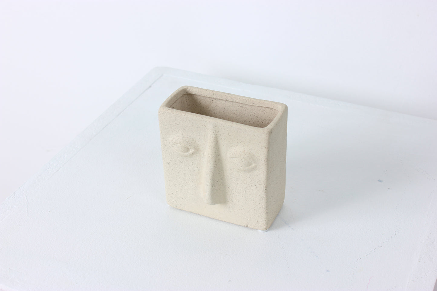 The Moda Short Square Vase - Sandstone