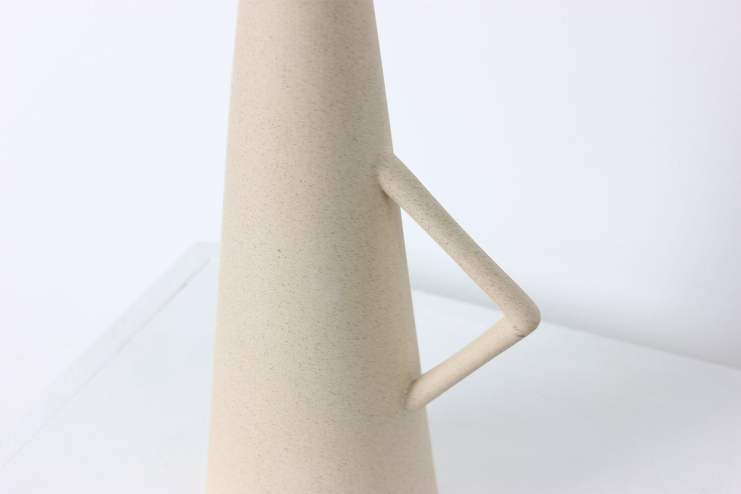 The Island Pyramid Vase - Sandstone