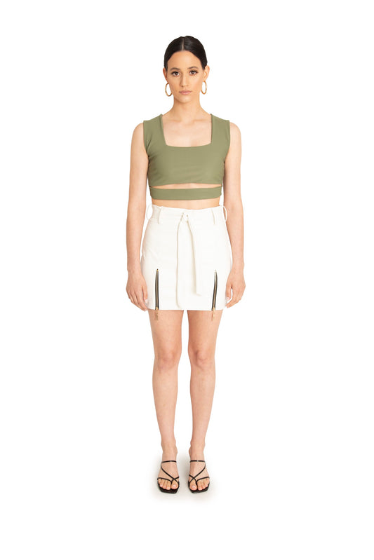 THE VANNA MINI SKIRT (WHITE FAUX LEATHER)