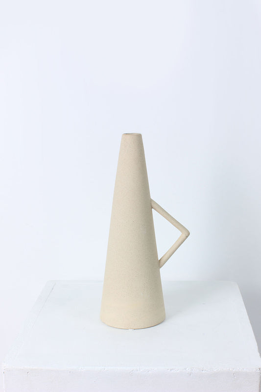 The Island Pyramid Vase - Sandstone